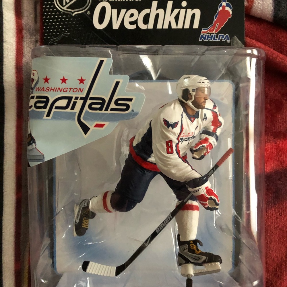 Alex Ovechkin NHL series 22 McFarlane